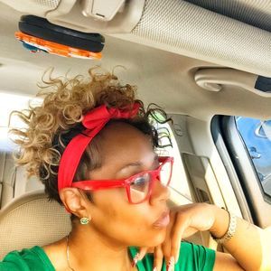 Meet your Posher, Shana